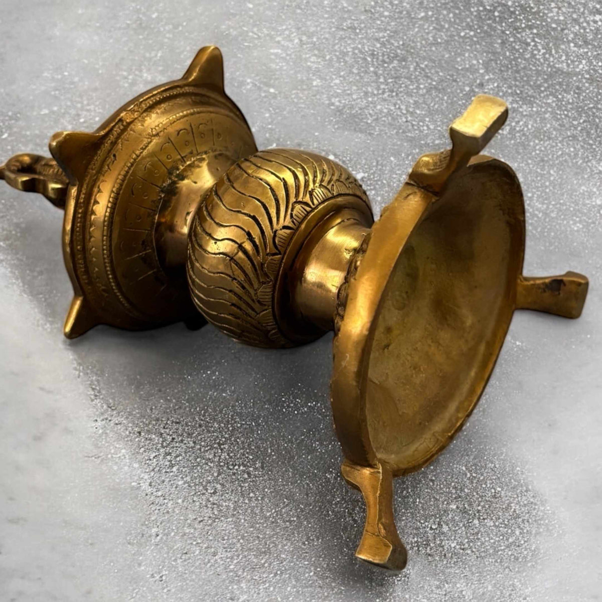 Annam Bird Brass Diya - 8.5in Kuthu Vilakku Oil Lamp