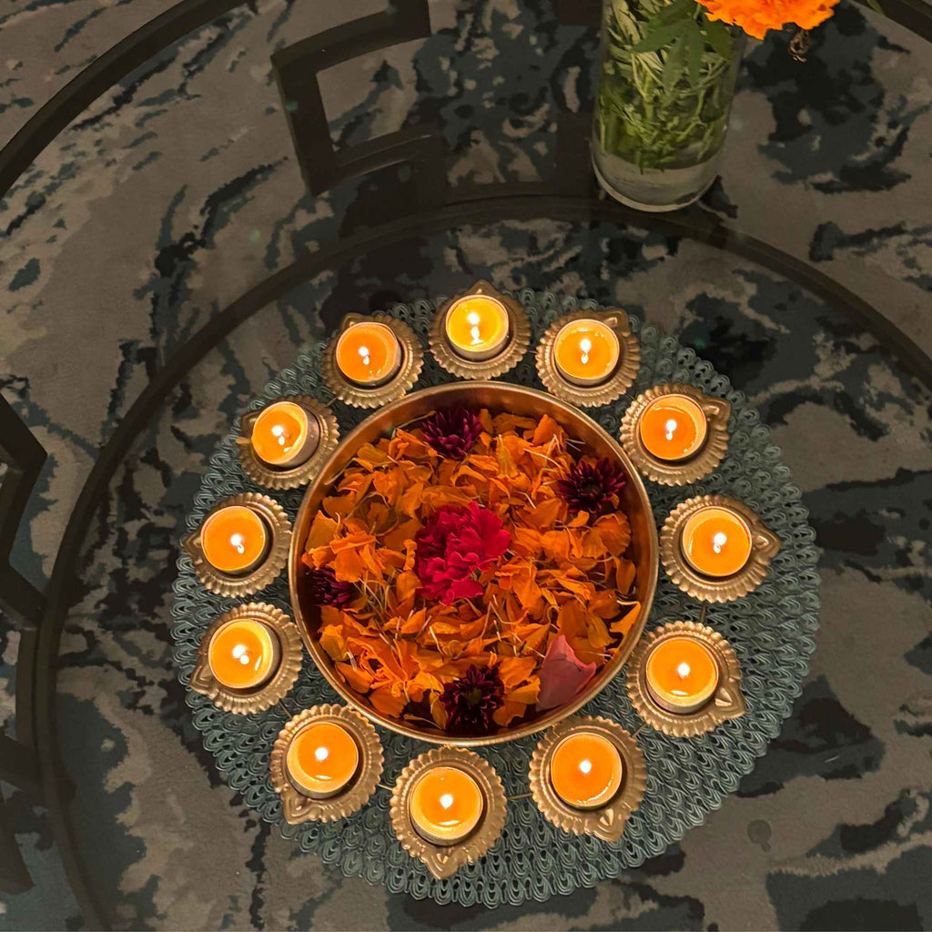 Diya Urli Bowls – Set of 3 Fluted Gold Lamp Rim Urlis