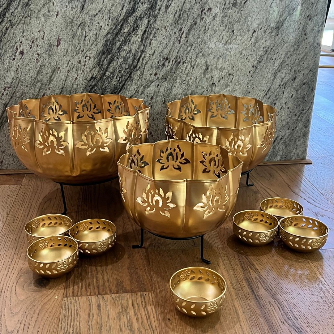 Lotus Motif Jumbo Urli Bowl Set – 13-Piece Wedding & Diwali Centerpiece