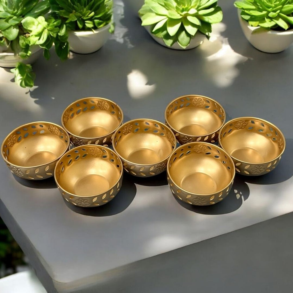 Lotus Motif Jumbo Urli Bowl Set – 13-Piece Wedding & Diwali Centerpiece