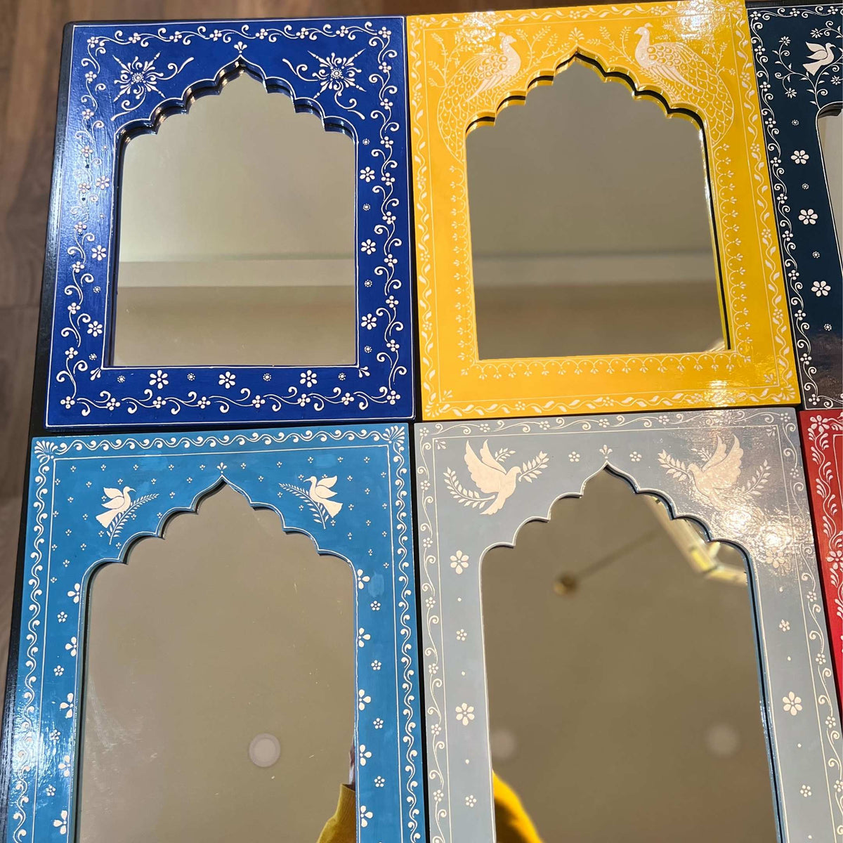 Large Jharokha Wall Mirror – 20x16 Inches, 7 Colours