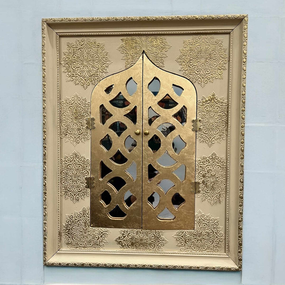White House Jharokha Wall Art – Opening Gold Doors, 20x16