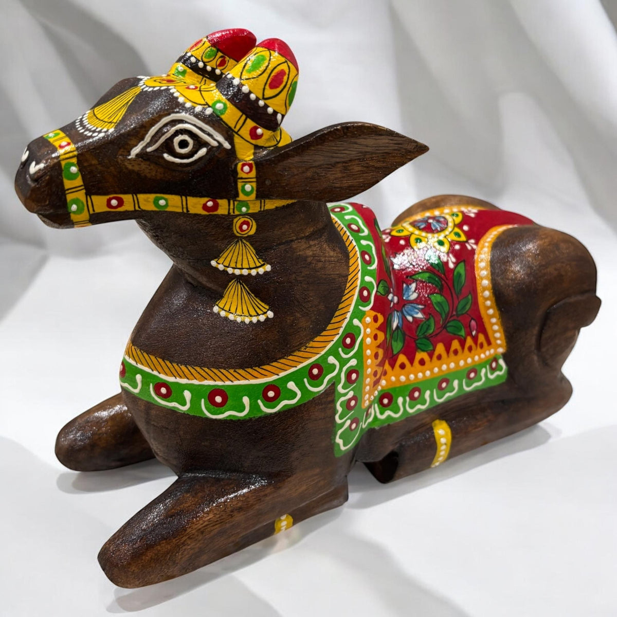 Wooden Nandi Statue - 9-Inch Hand-Carved, 10 Colours