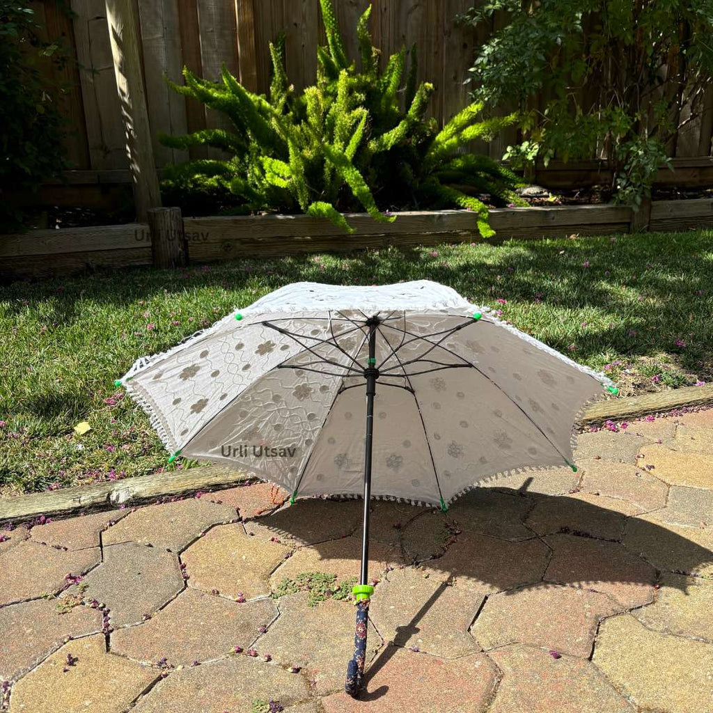 White Cutwork Lace Parasols - Wedding Umbrellas, Sets of 5-25
