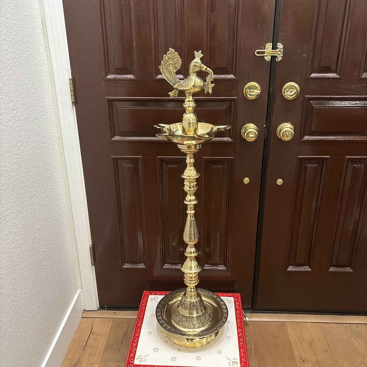 Brass Kuthu Vilakku Nilavilakku - Tall Samai Oil Lamp, 4 Sizes