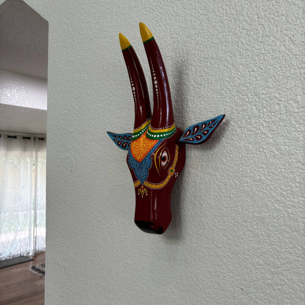 Hand-Painted Wooden Cow Head Wall Art – 9 Colours