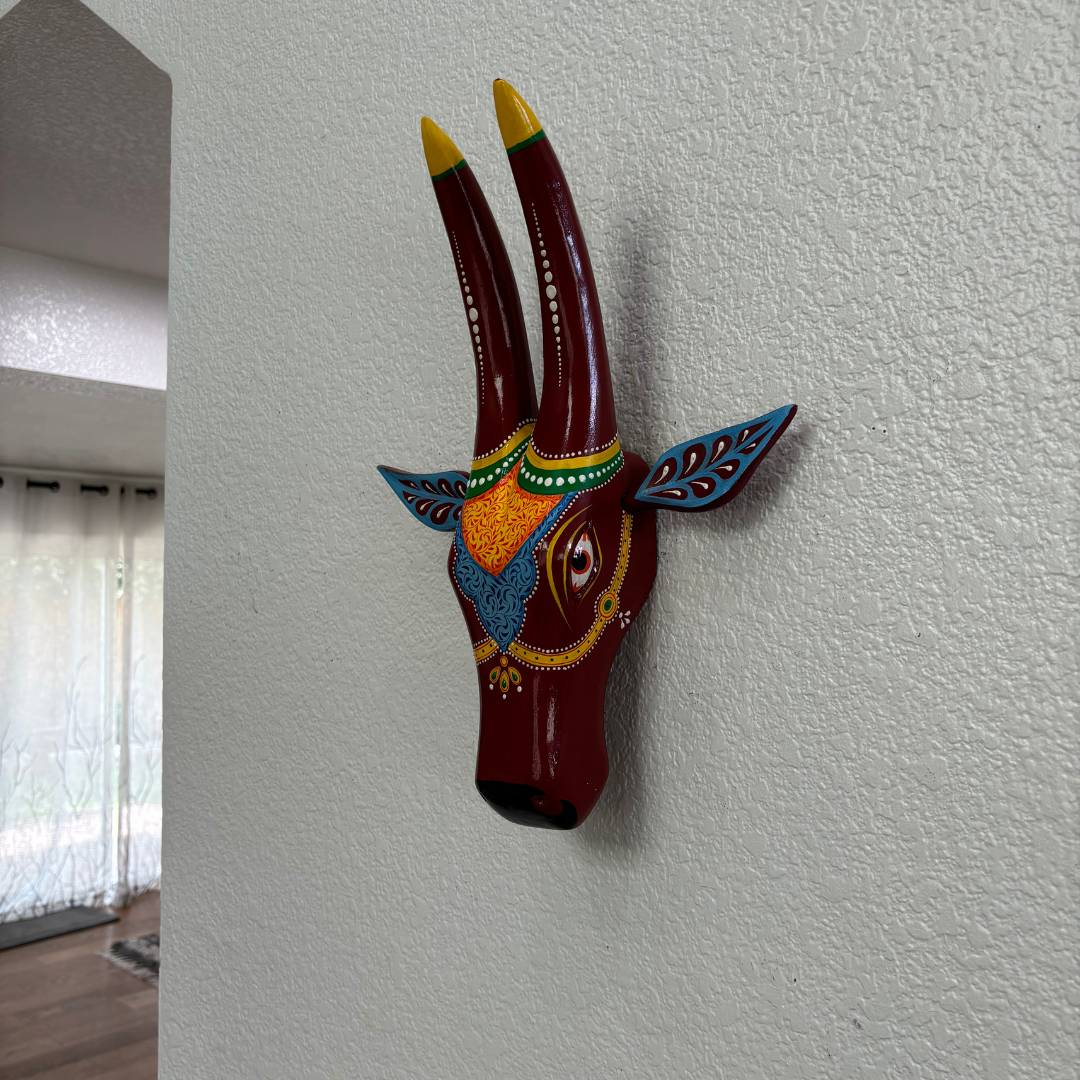 Hand-Painted Wooden Cow Head Wall Art – 9 Colours