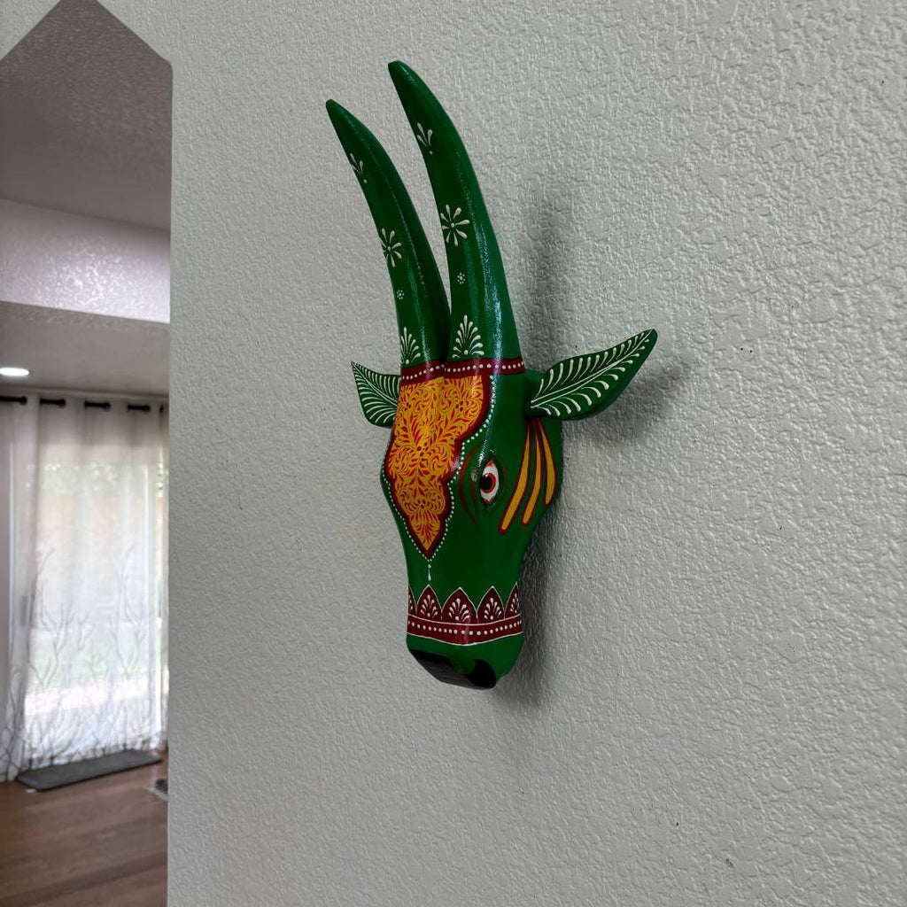 Hand-Painted Wooden Cow Head Wall Art – 9 Colours