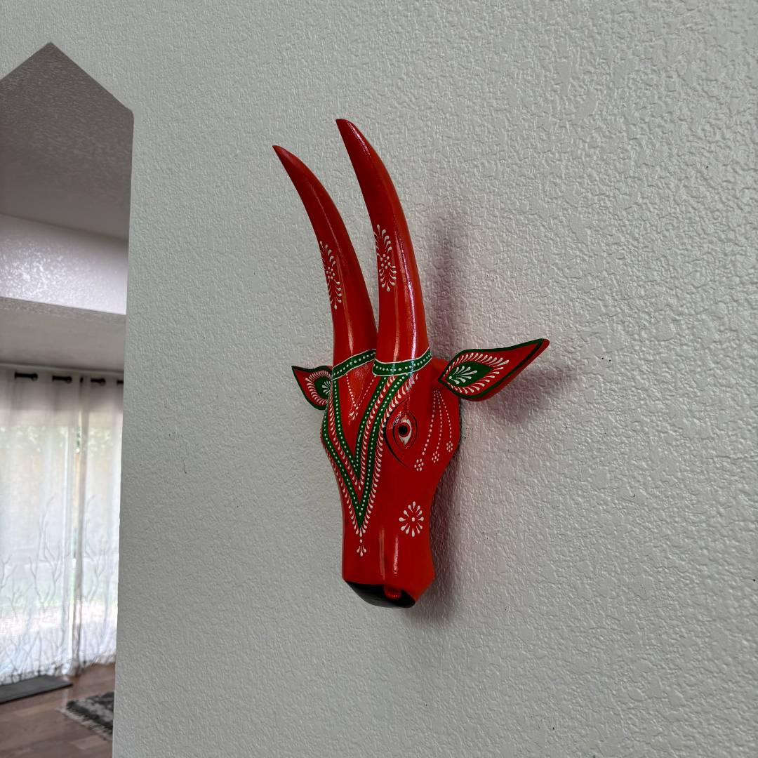 Hand-Painted Wooden Cow Head Wall Art – 9 Colours