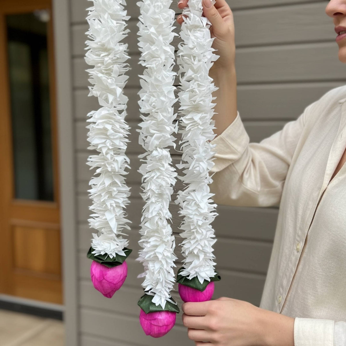Jasmine Lotus Bud Garland Set of 10 - 5FT or 2FT Strings