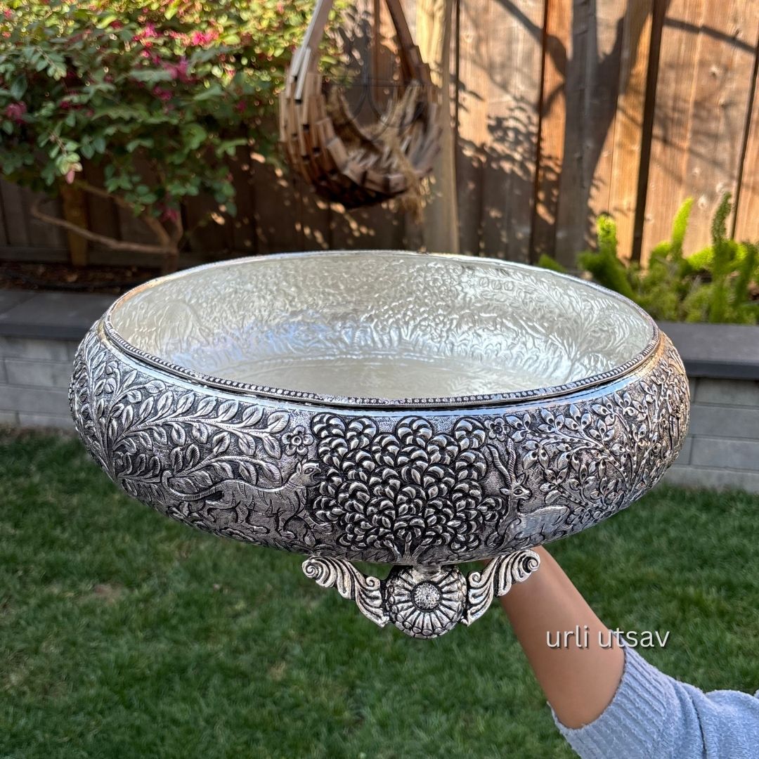 17-Inches Jungle Theme Engraved Urli Bowl | Antique Silver