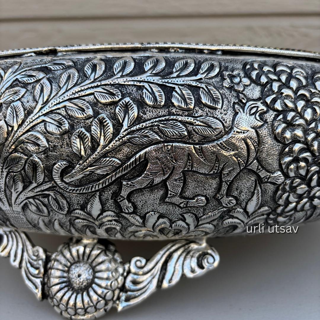 17-Inches Jungle Theme Engraved Urli Bowl | Antique Silver