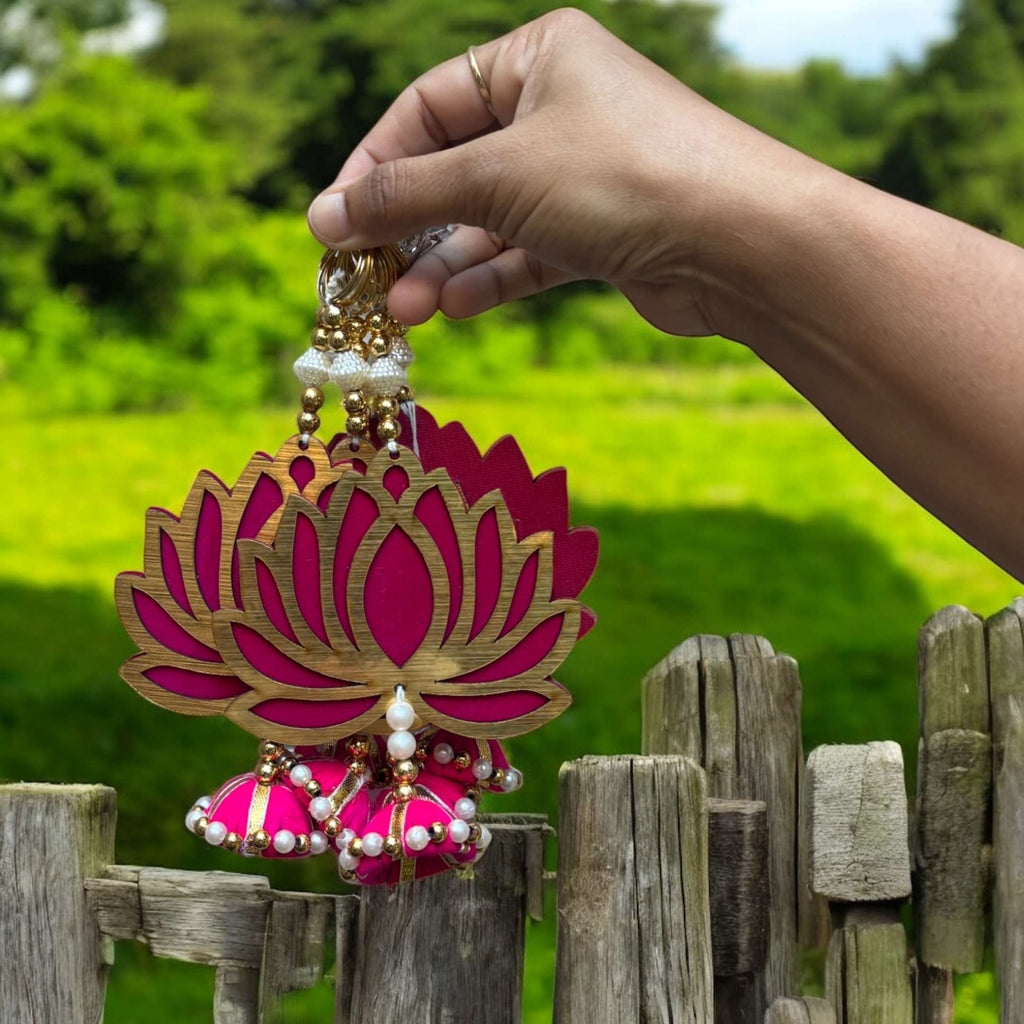 Lotus Dangler Strings Set of 10 - 8in MDF Pearl Hangings