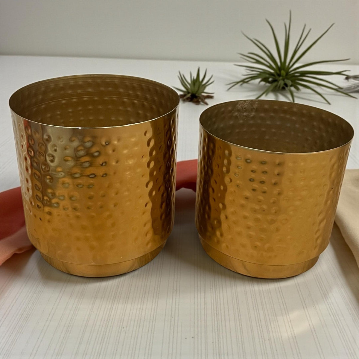 Hammered Gold Planters - Iron, Set of 2 (8 in & 7 in)