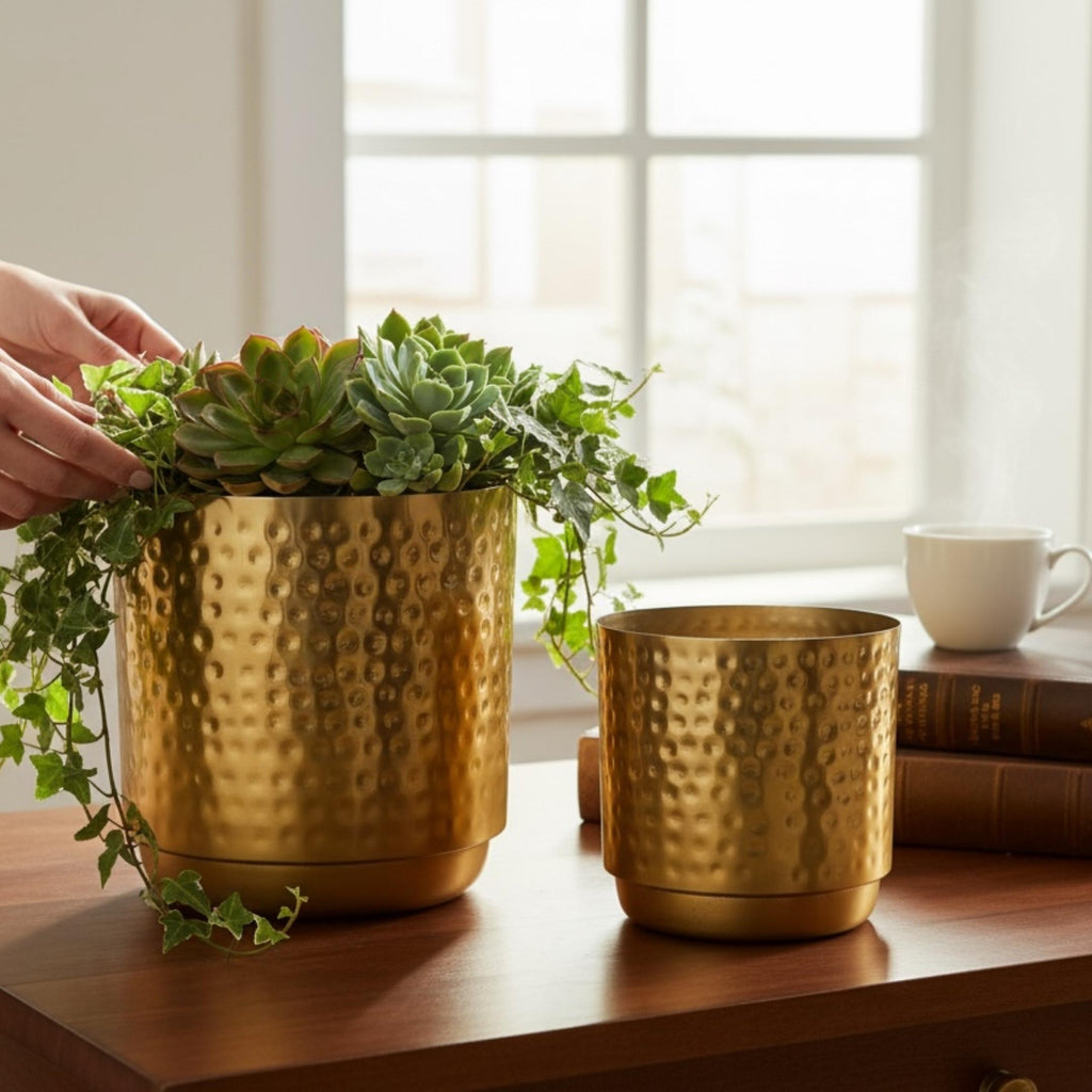 Hammered Gold Planters - Iron, Set of 2 (8 in & 7 in)