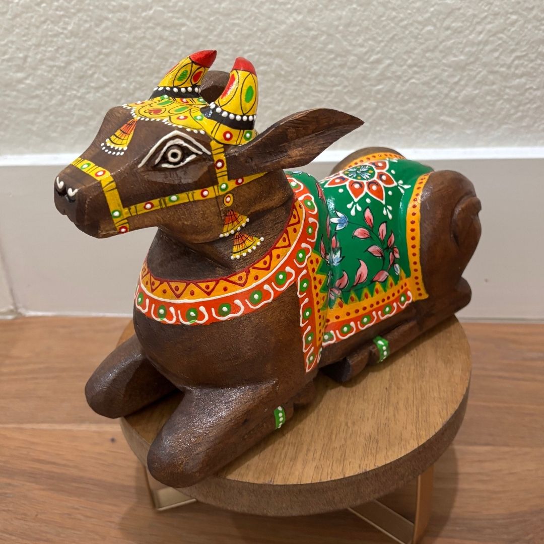 Wooden Nandi Statue - 9-Inch Hand-Carved, 10 Colours