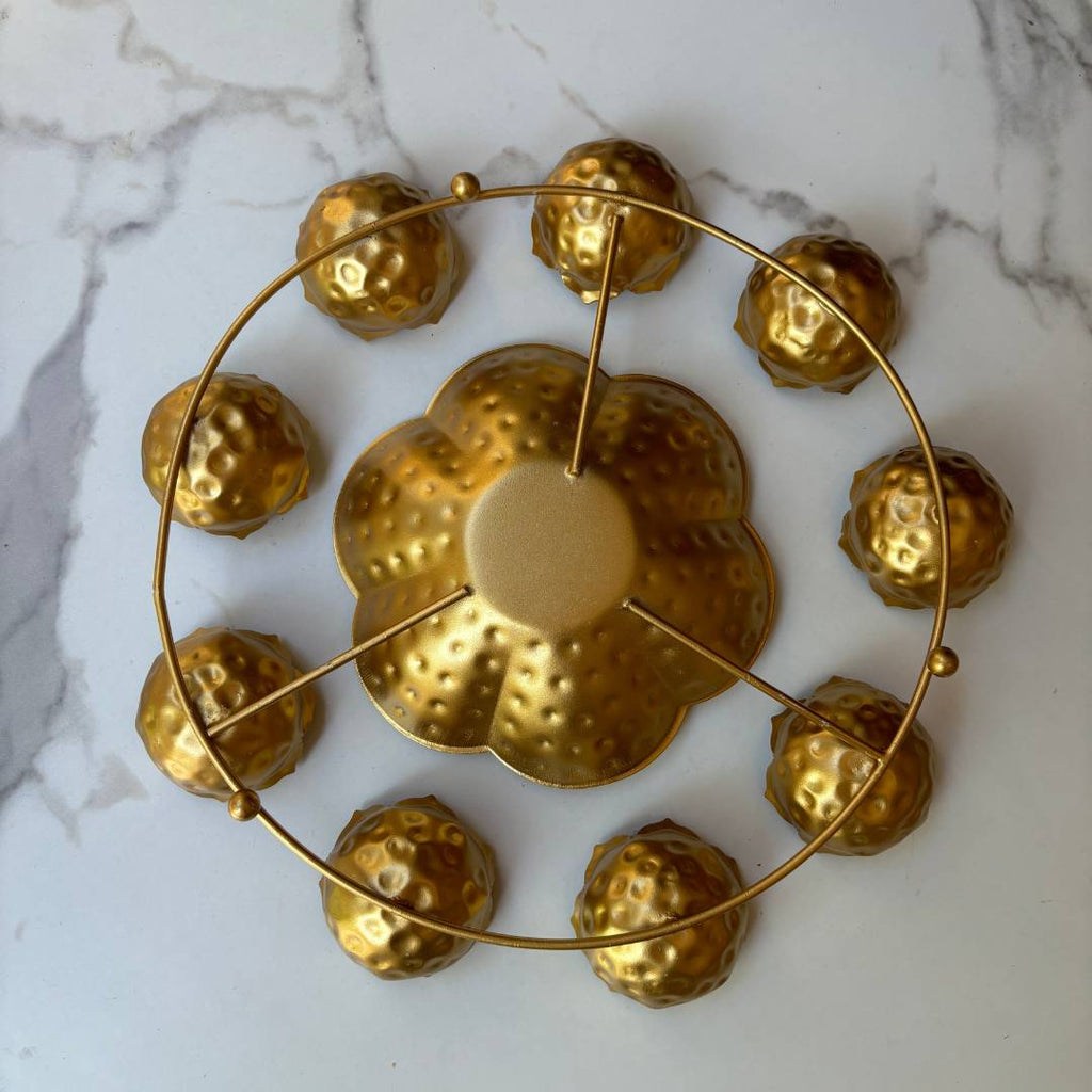 Hammered Rangoli Urli