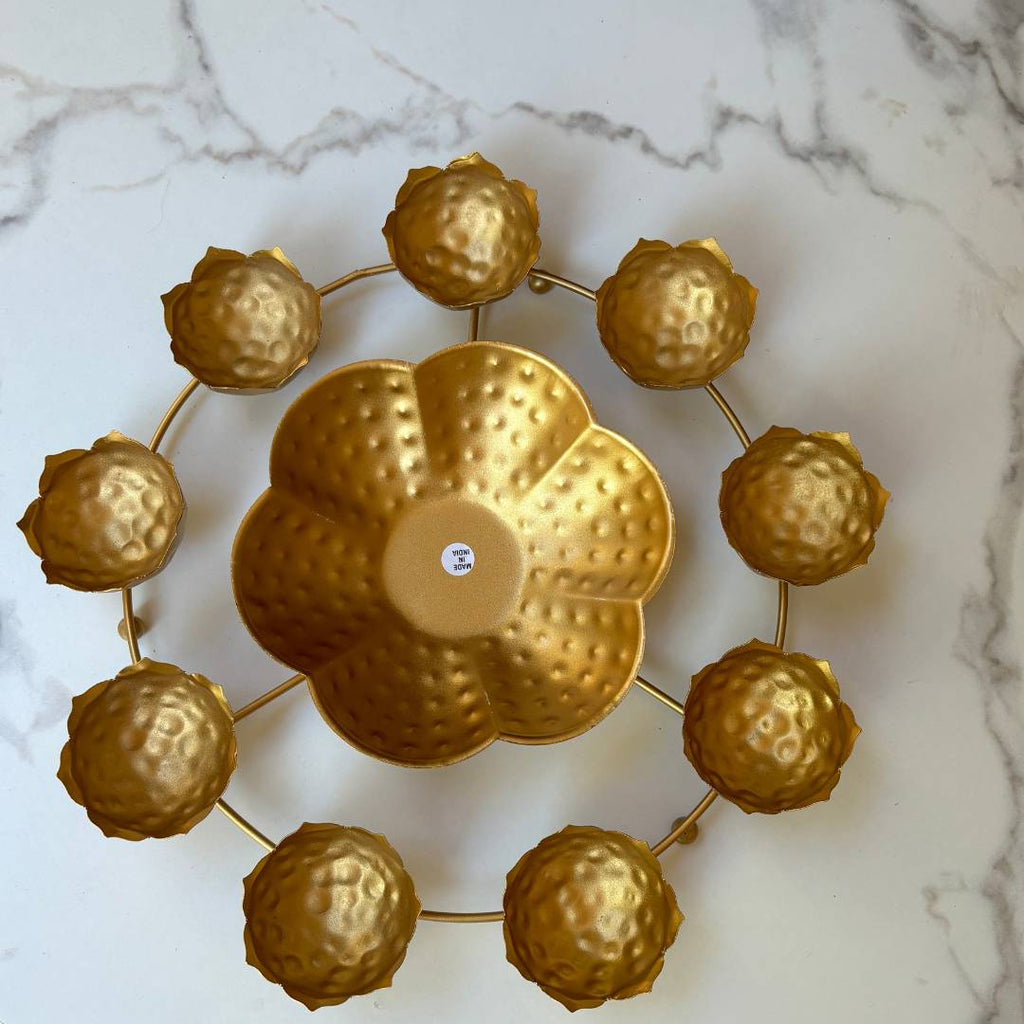 Hammered Rangoli Urli