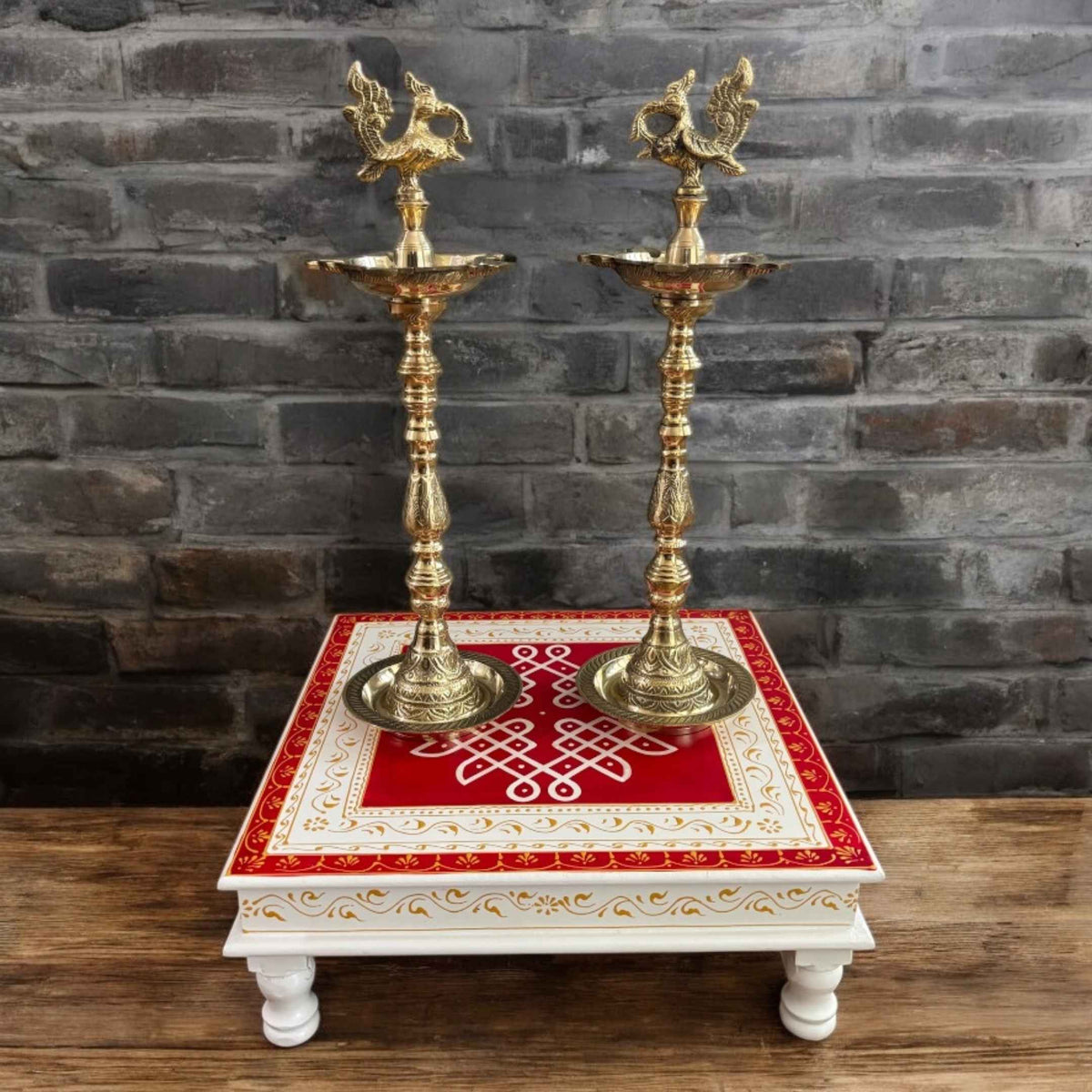 Brass Kuthu Vilakku Nilavilakku - Tall Samai Oil Lamp, 4 Sizes