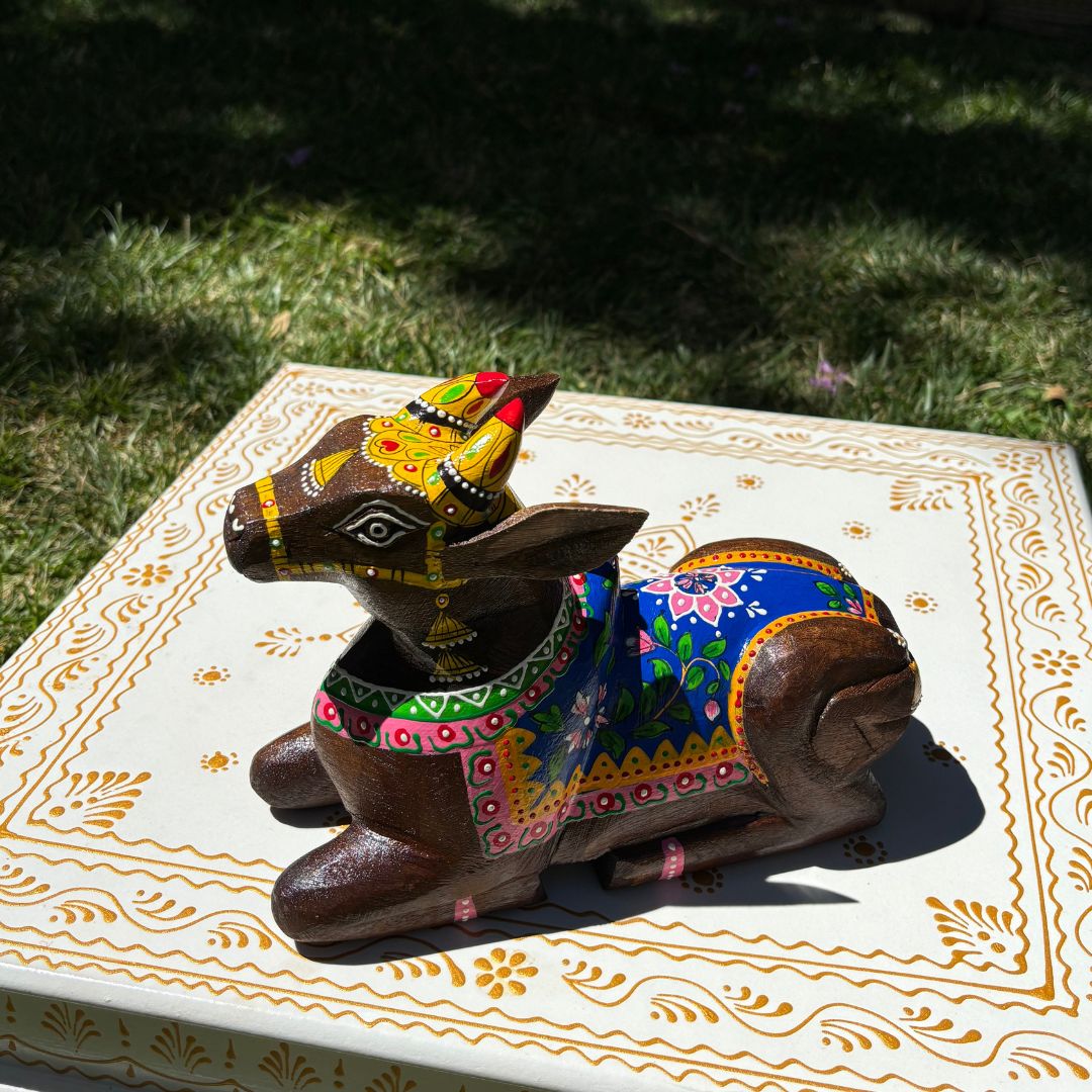 Wooden Nandi Statue - 9-Inch Hand-Carved, 10 Colours